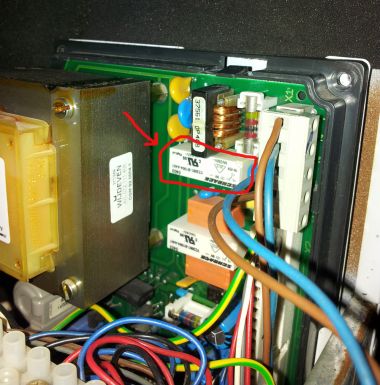 53930_VHR1822ccomputer_2.jpg