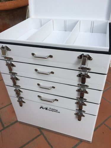 54619_box1_1.jpg
